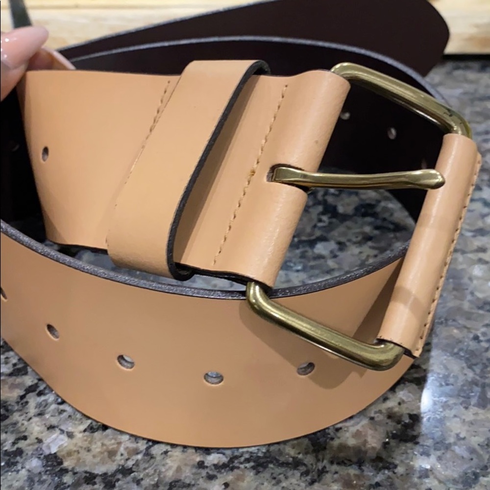 Tan waist belt